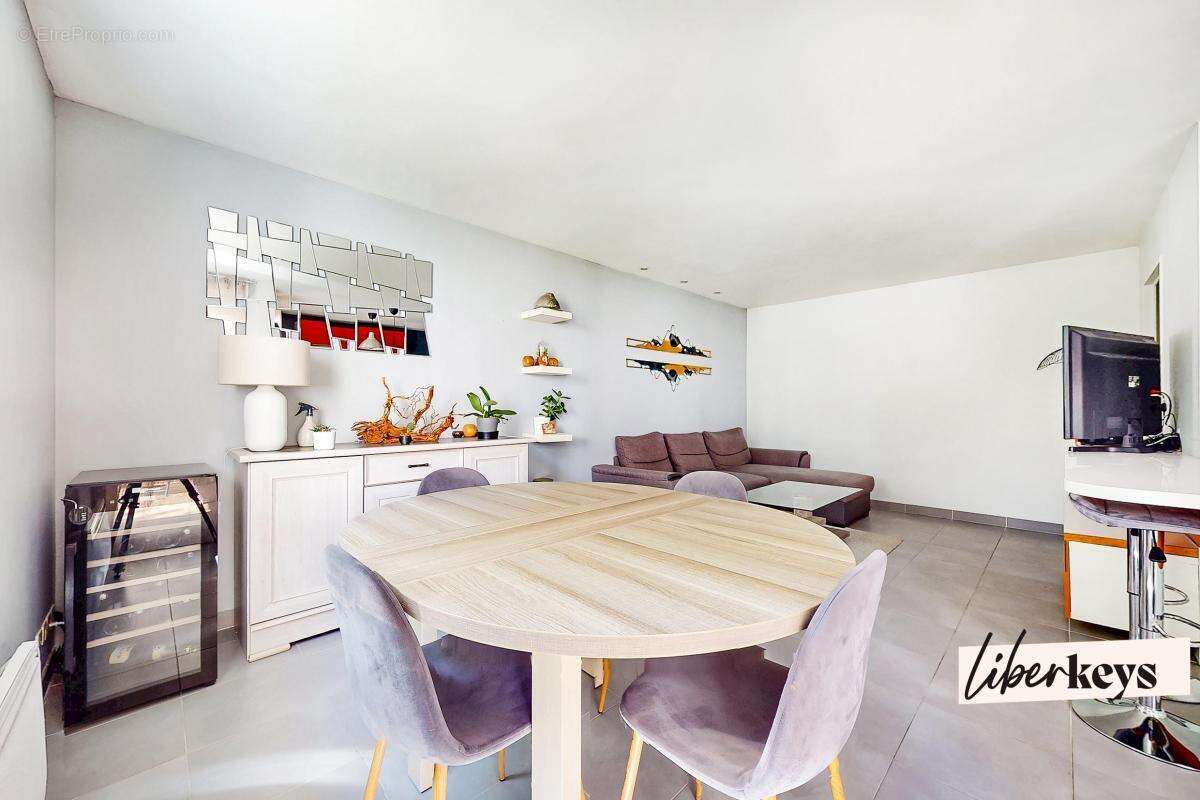 Appartement à MARSEILLE-16E