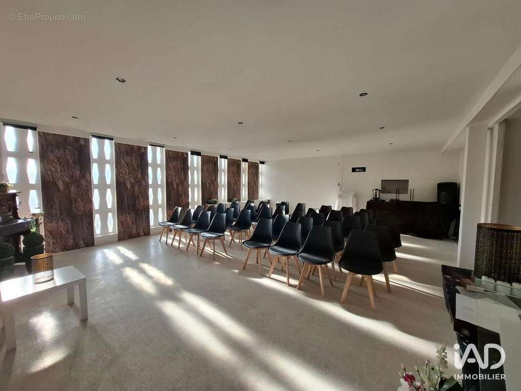 Photo 5 - Commerce à FREYMING-MERLEBACH