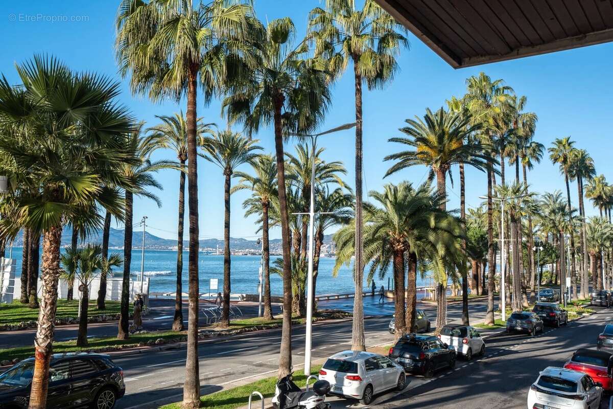 Appartement à CANNES