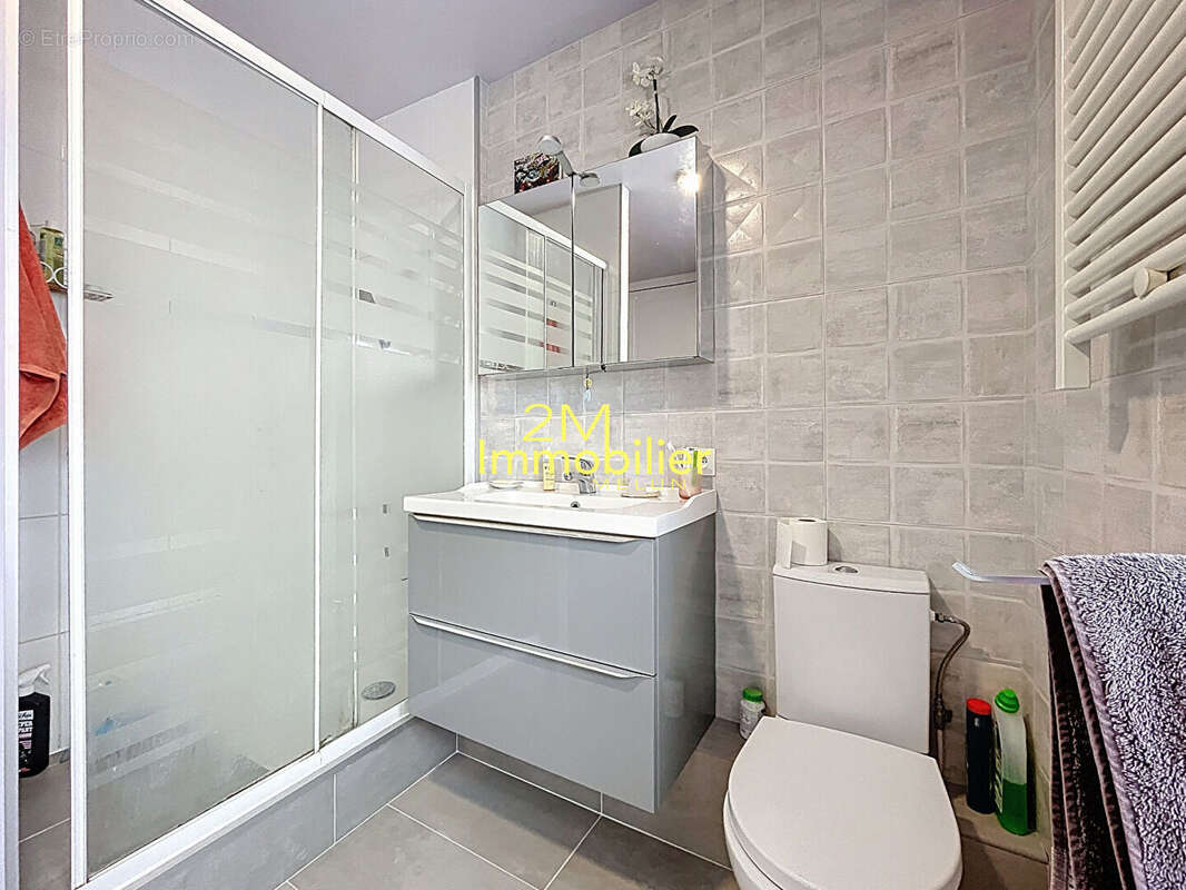 Maison à SAINT-MERY