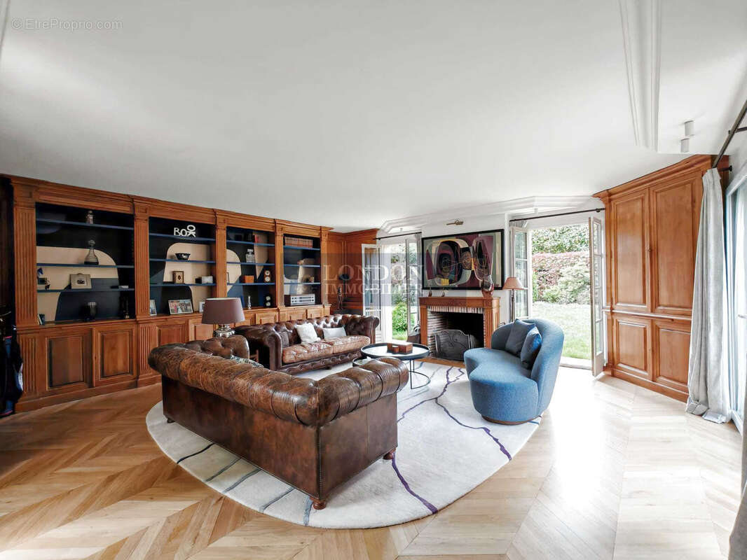 Maison à VERSAILLES