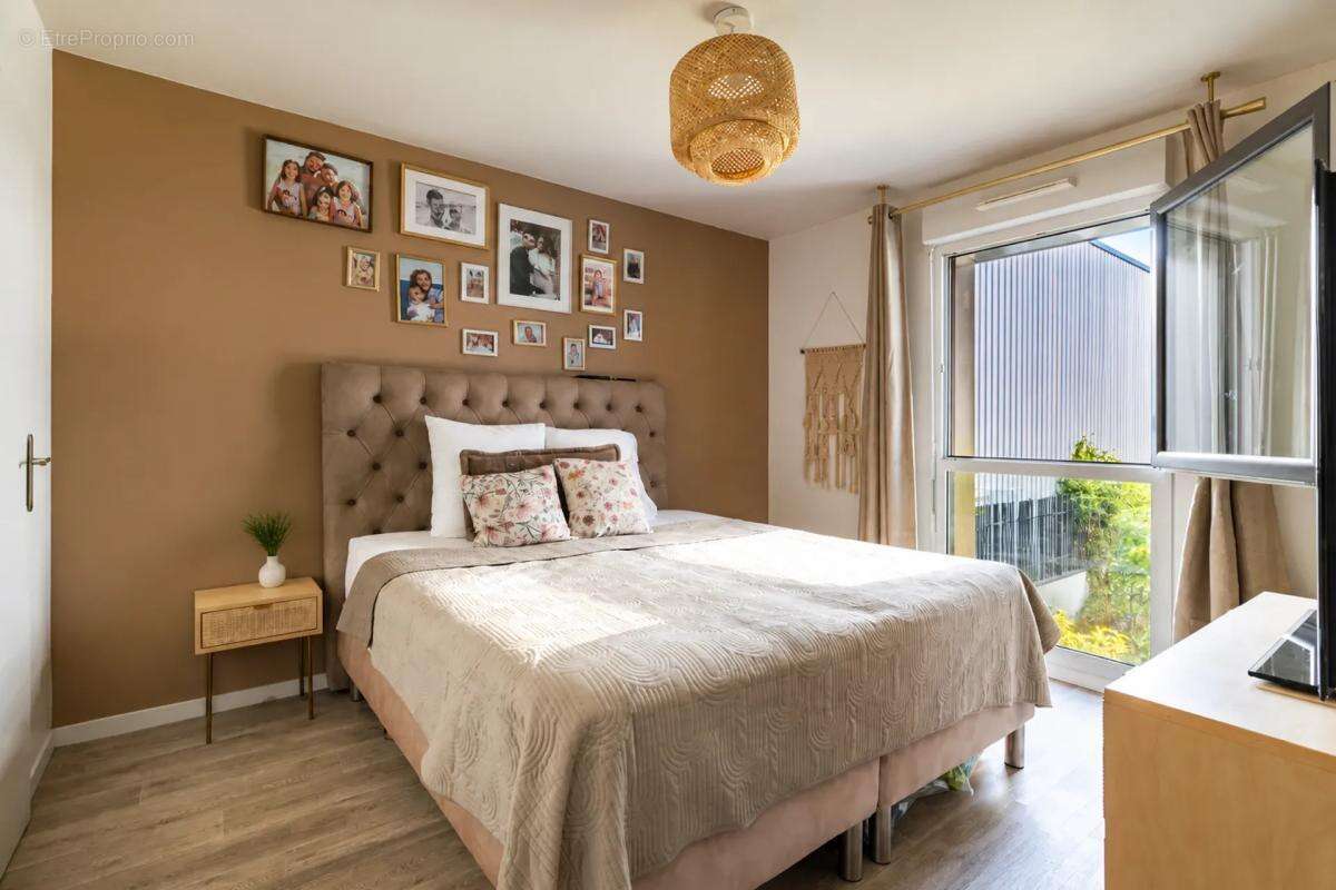Élégant 4 pièces de 80 m² avec terrasse plein sud - Noisy-le-Sec - photo 2