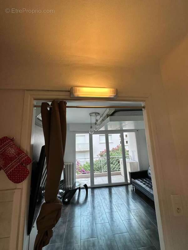 Appartement à LE CANNET