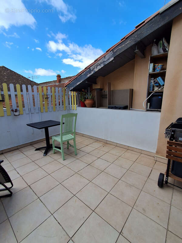 Appartement à LEZIGNAN-CORBIERES