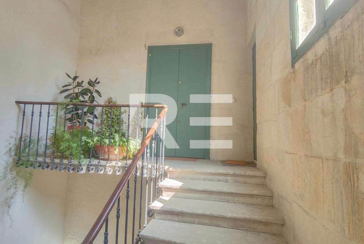 Appartement à NIMES