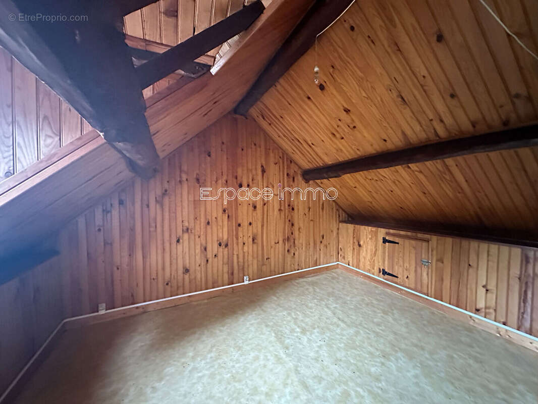 Maison à VILLERS-ECALLES