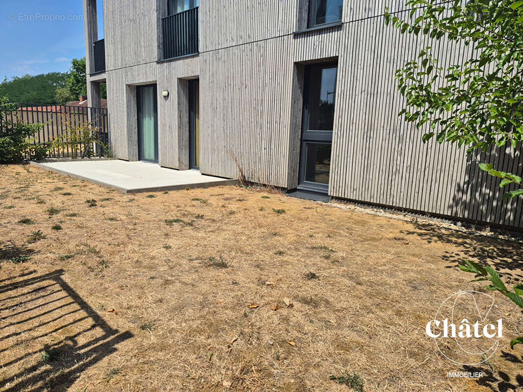 Appartement Chantilly  2 ch- jardin - proche gare -jardin -terrasse- parking sous sol - photo 8
