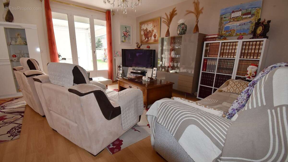 Maison à BELLERIVE-SUR-ALLIER