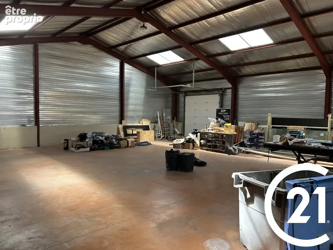 Commerce 300 m² à vendre à Portes-Les-Valence (26800) - photo 2