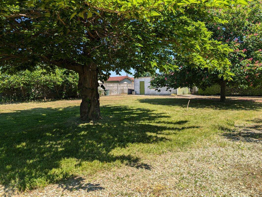 Maison à BEAUREPAIRE