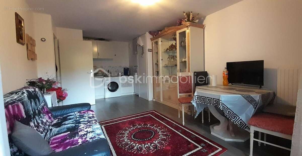 Appartement à MENNECY