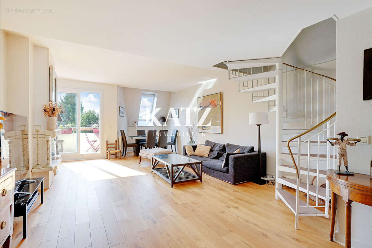 Appartement à GARCHES