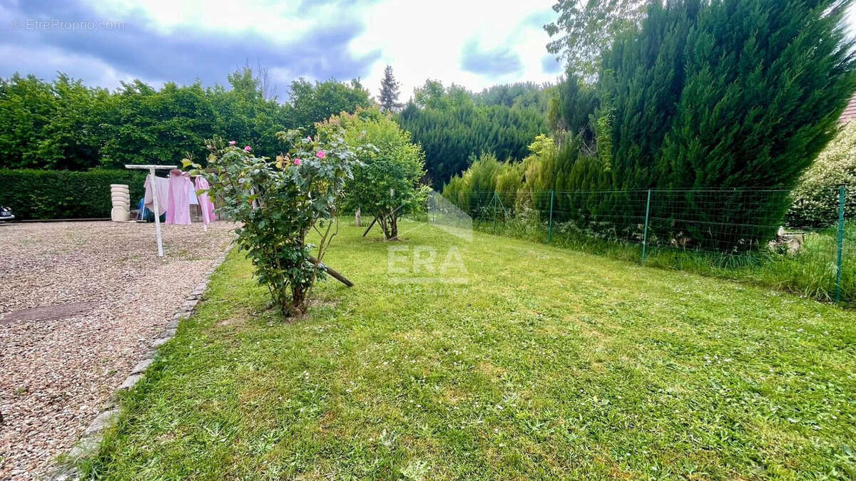 Maison à MORIGNY-CHAMPIGNY