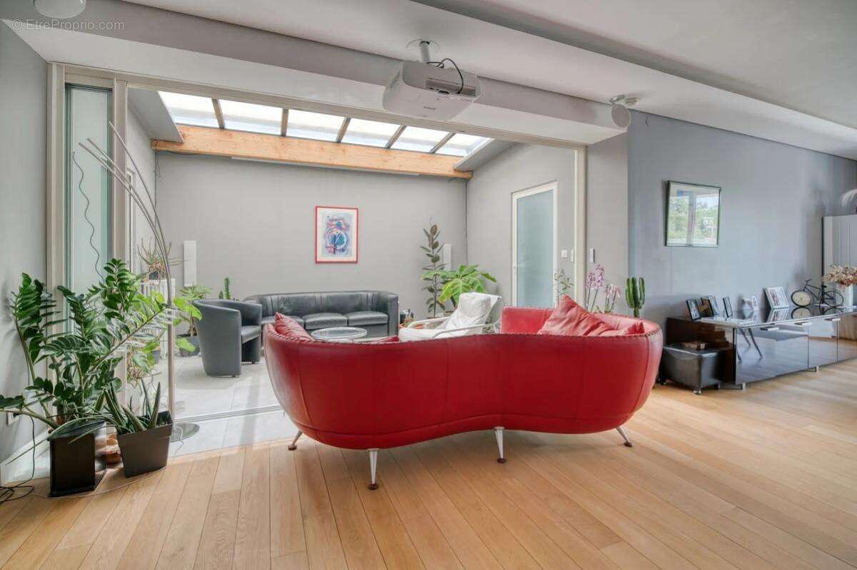 Maison de 7 pièces de 269 m² à Toulouse - photo 6