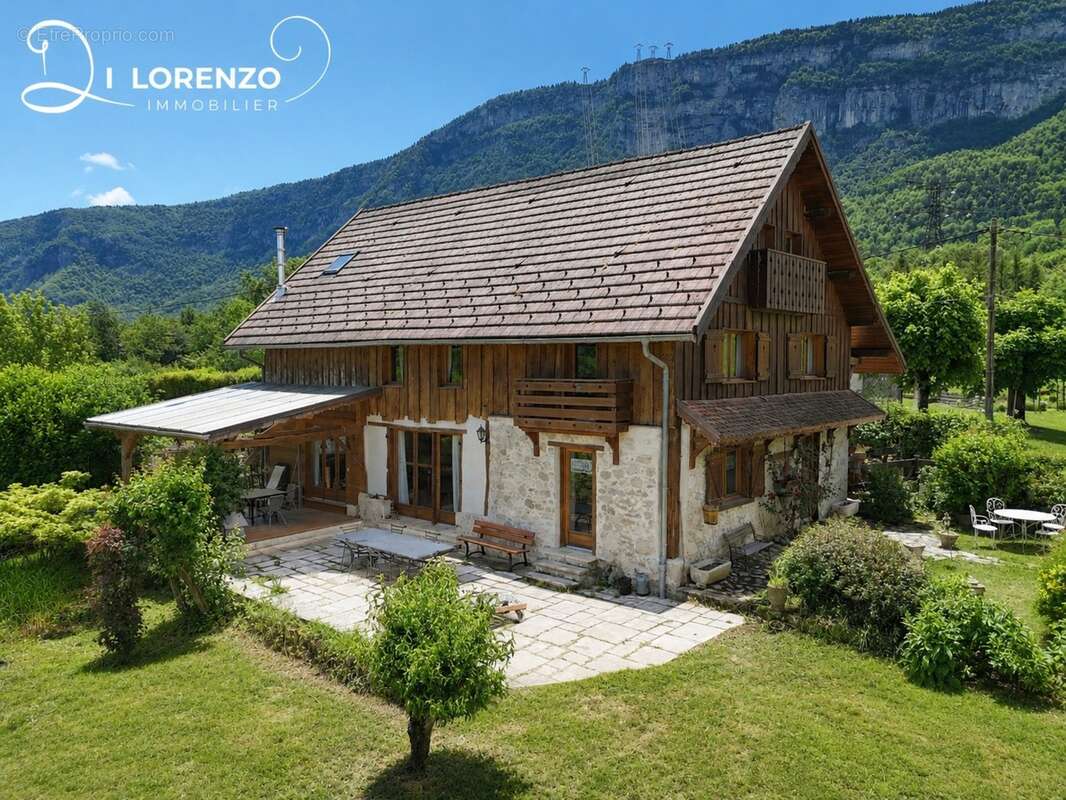 Maison à vendre 232 m² habitable LEPIN LE LAC (73) - photo 6