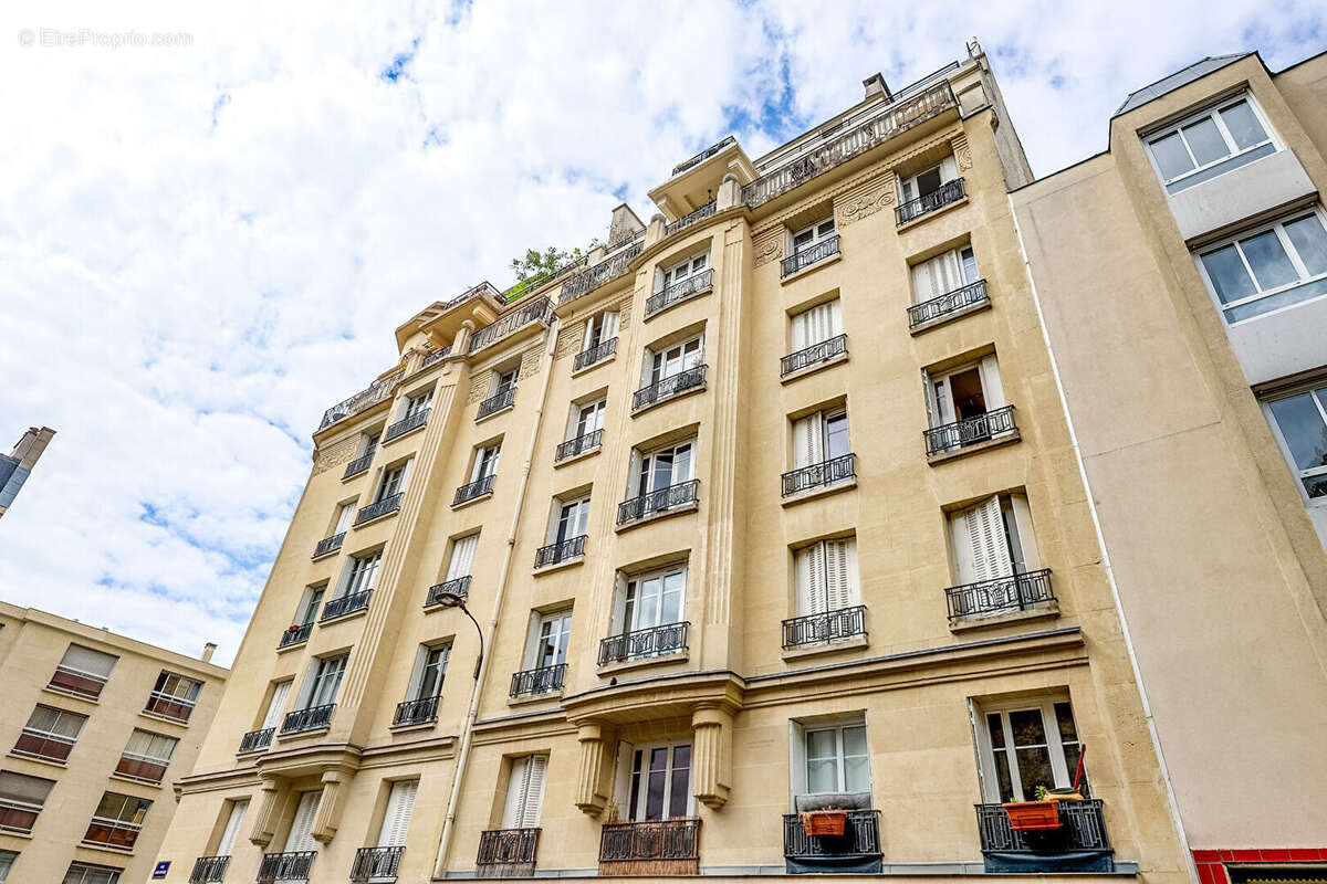 Appartement à PARIS-11E