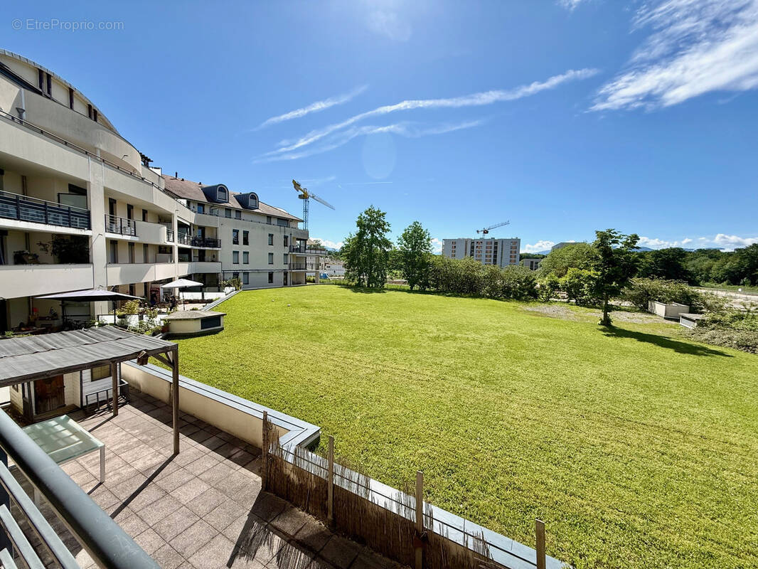 Appartement à FERNEY-VOLTAIRE