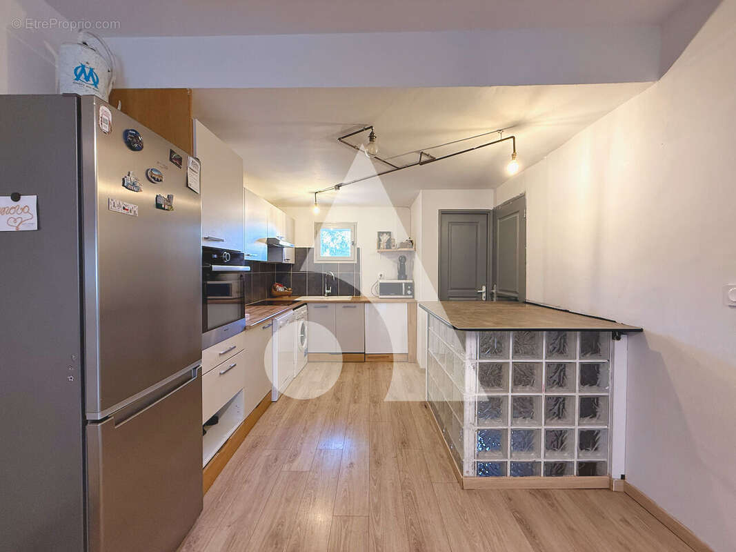 Appartement à PERTUIS