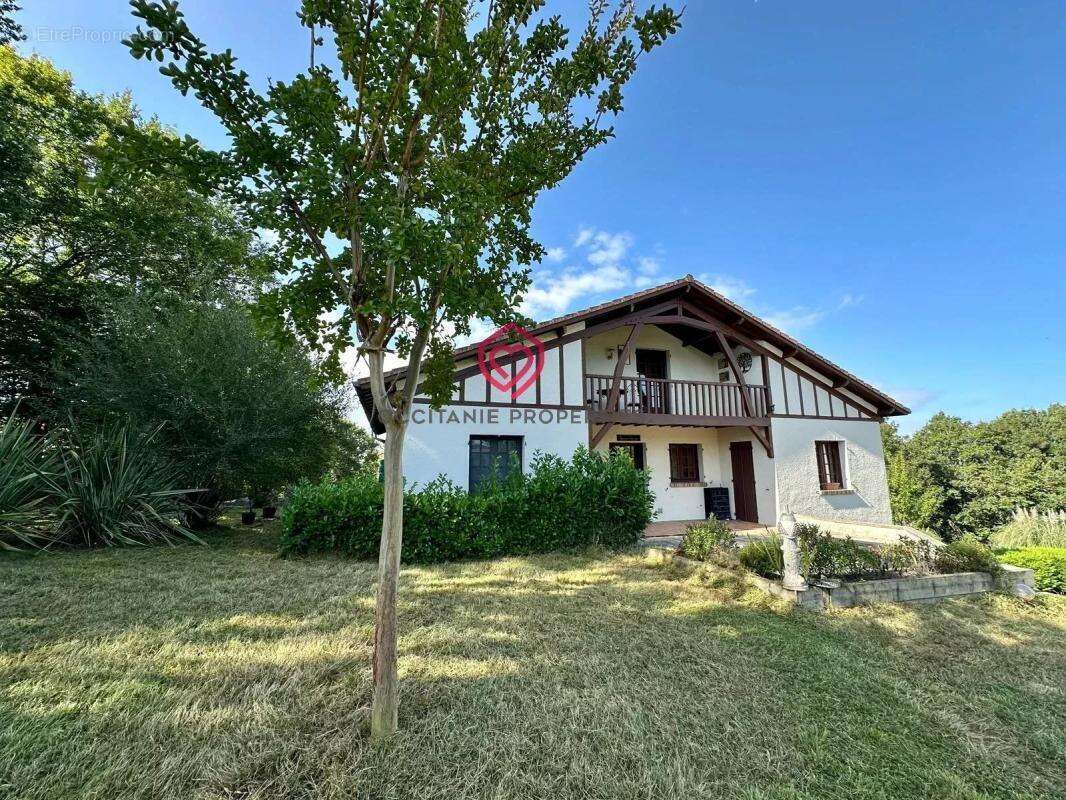 Maison typique proche de Marciac - photo 27