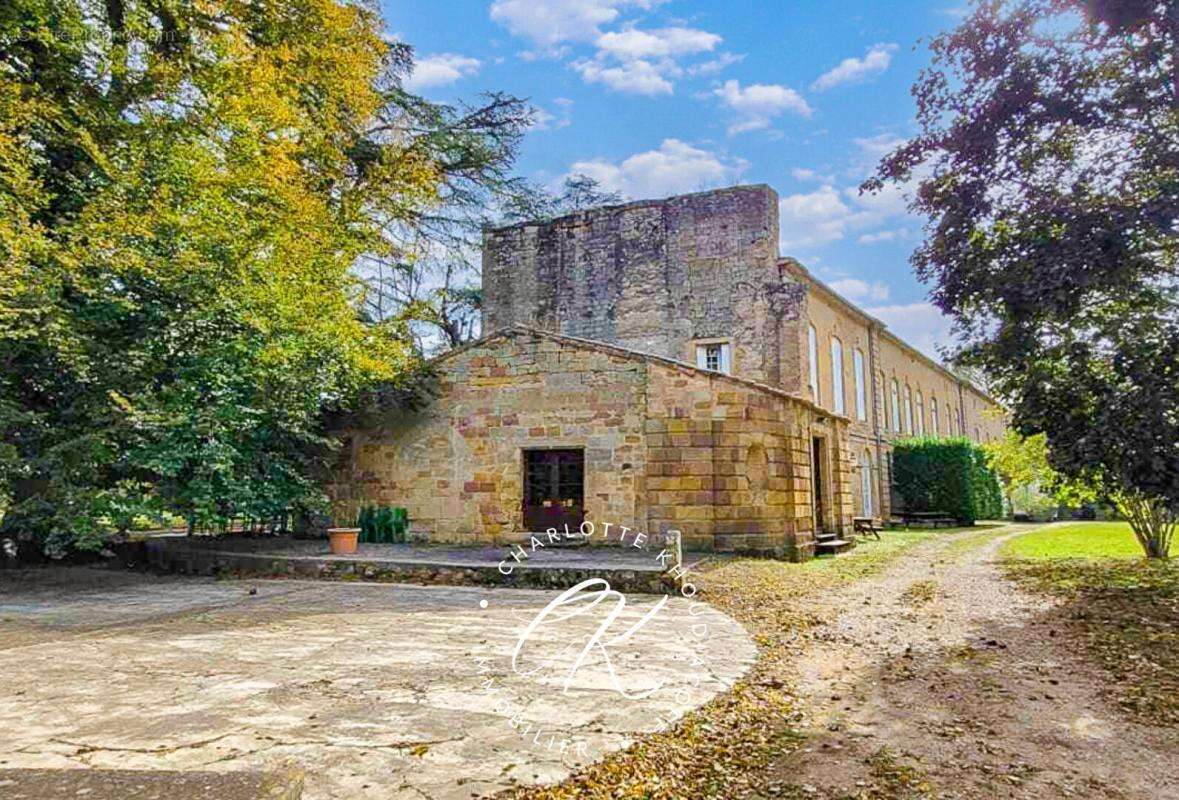 Ancien Évêché du XVII - siècle - Domaine d'exception de 2 500 m² au coeur du Pays Cathare - (Hôtel, Spa, Mariages, Séminaires) - photo 4