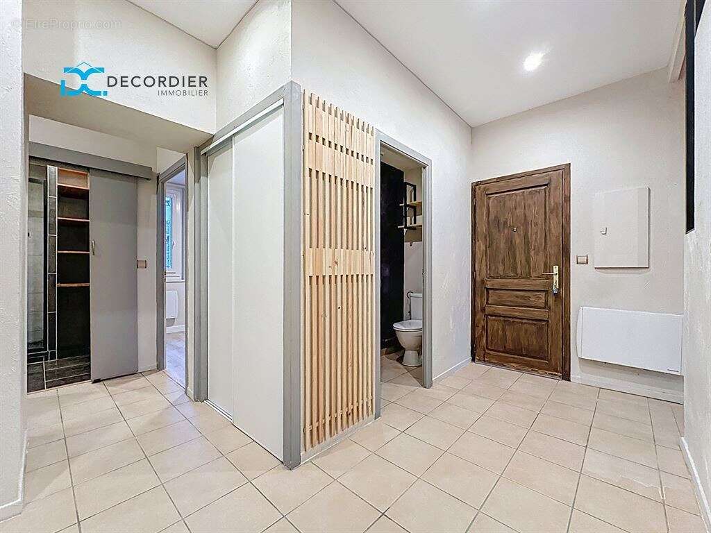 Appartement à NEUVECELLE