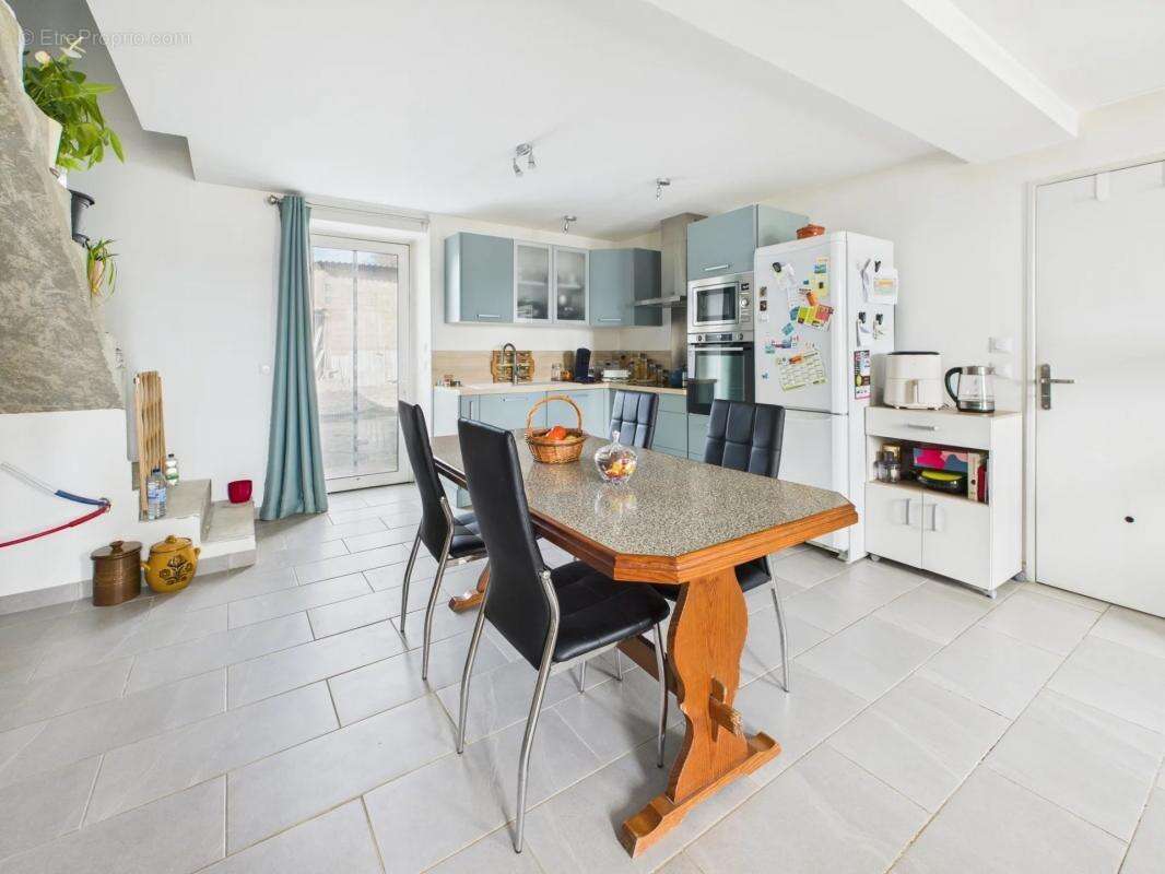 Maison à SAINT-GEORGES-D&#039;ESPERANCHE