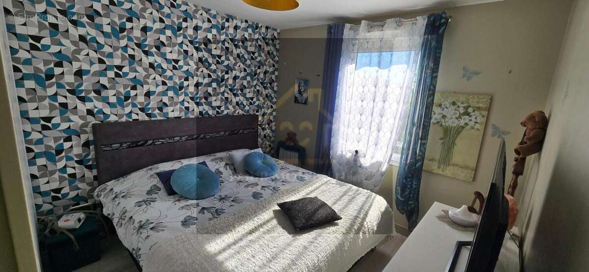 Appartement à LEVES