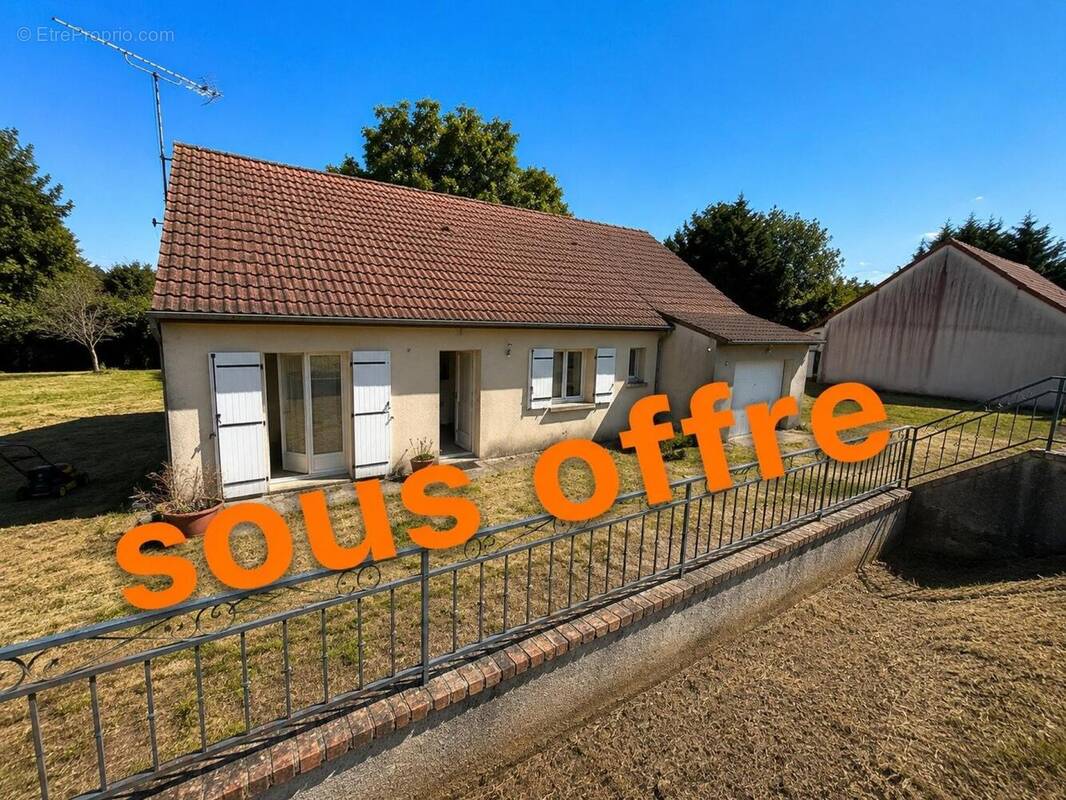 Photo 1 - Maison à MERS-SUR-INDRE