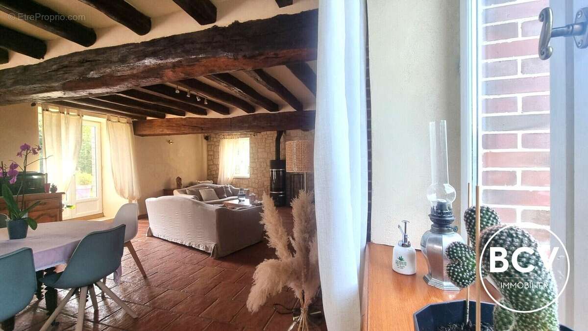 Maison à BAILLEAU-L&#039;EVEQUE