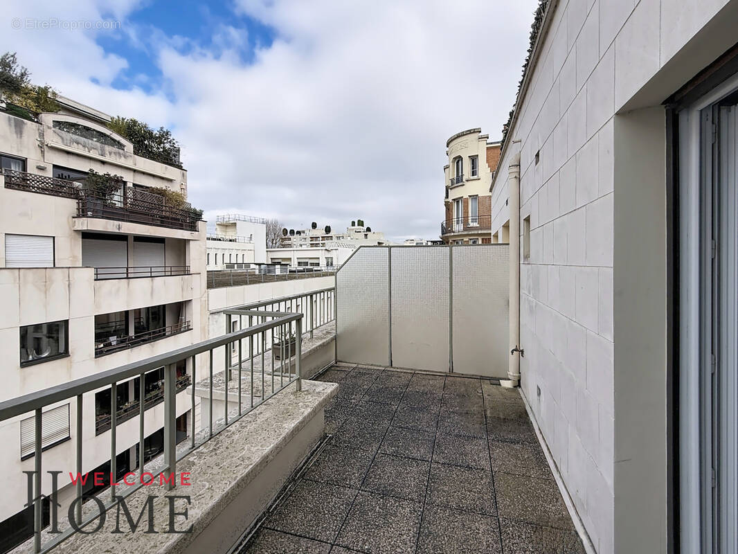 Appartement à LEVALLOIS-PERRET