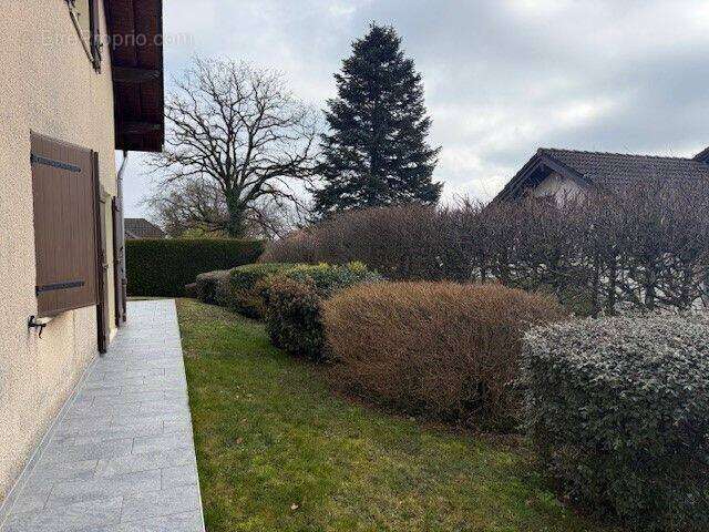 Maison à DIVONNE-LES-BAINS