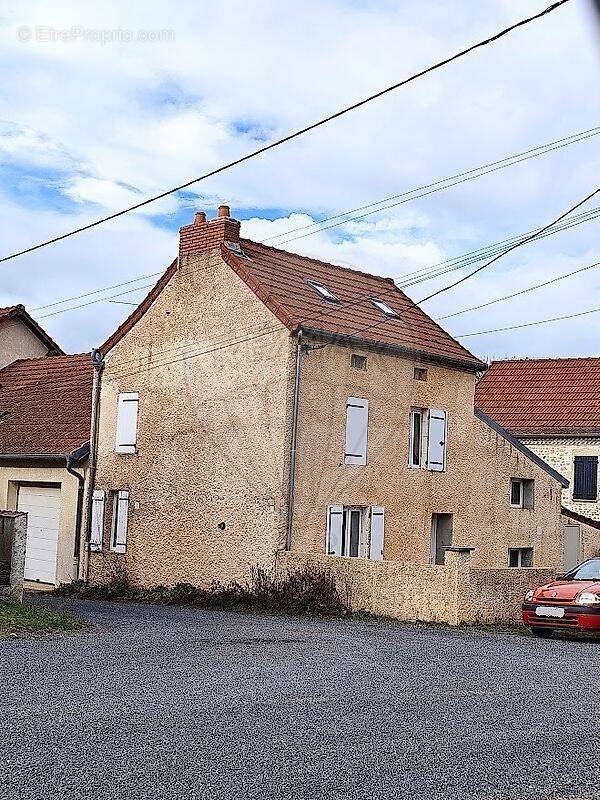 Maison à LE VERNET