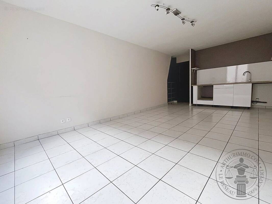 Appartement à DOURDAN