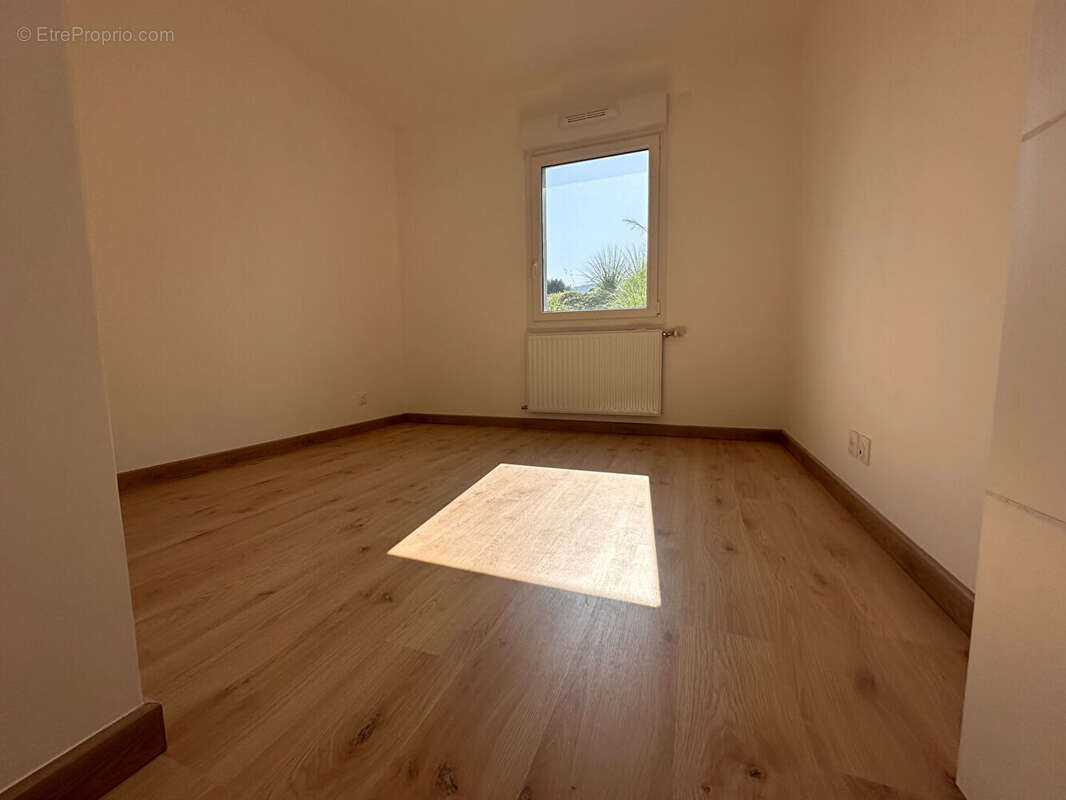 Appartement à REIGNIER