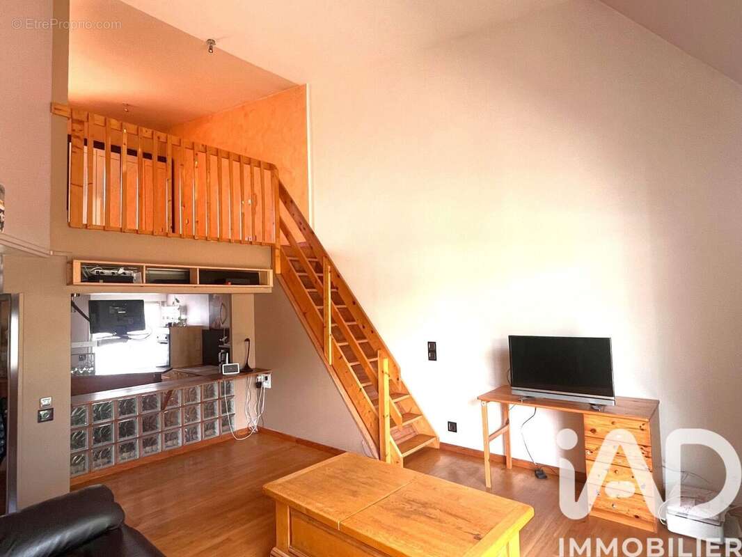 Maison 122 m² à Savignies  - photo 2