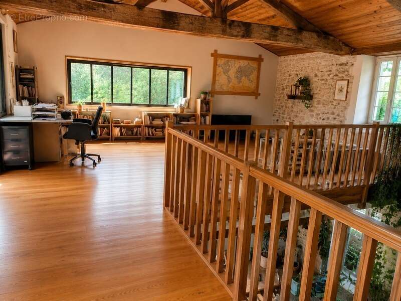 Maison à PONS