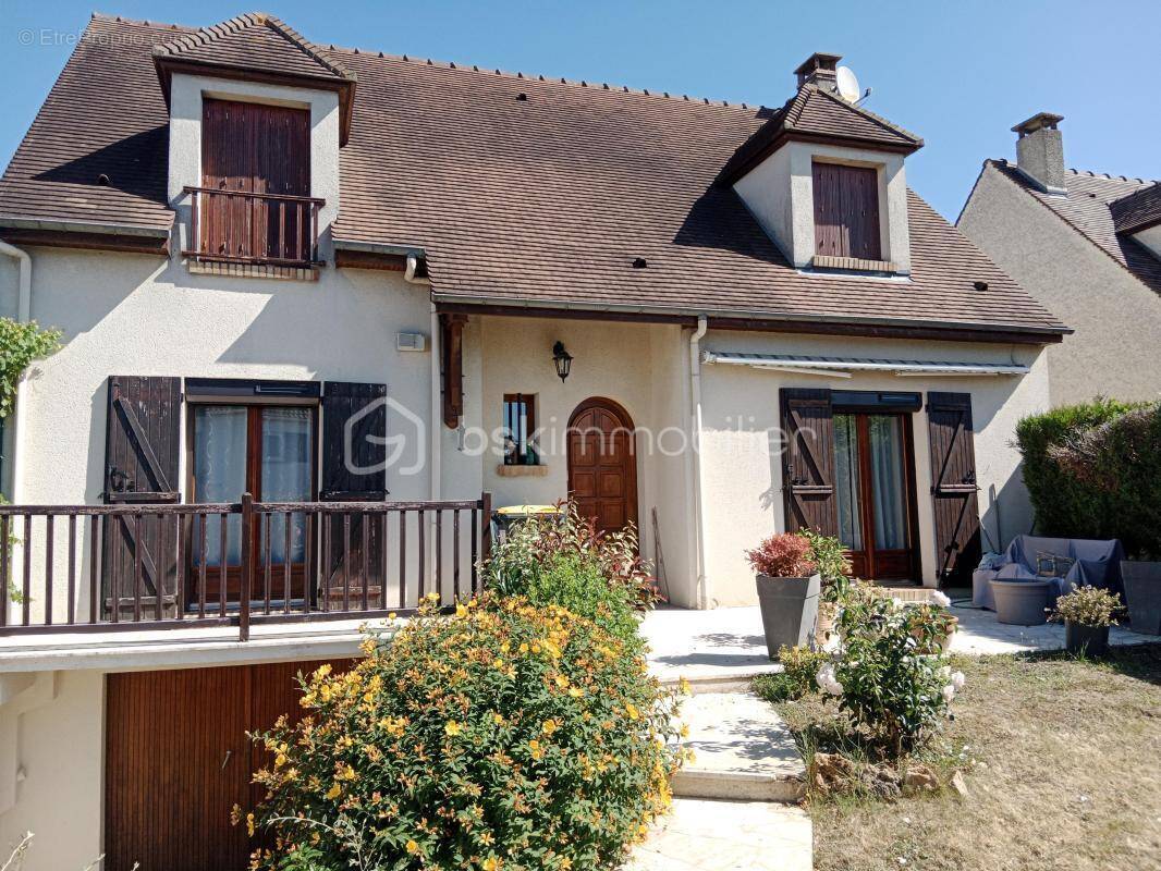 Maison à CROSNE