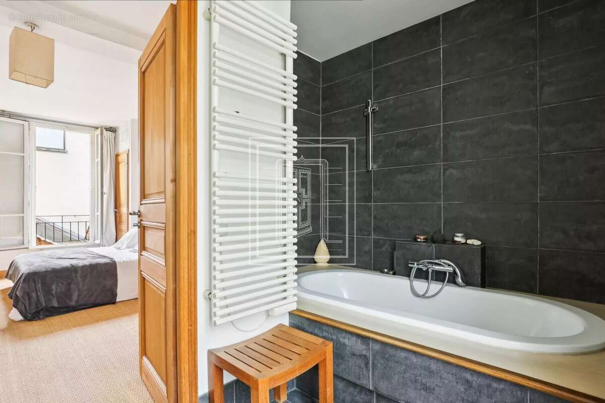 Maison à BOULOGNE-BILLANCOURT