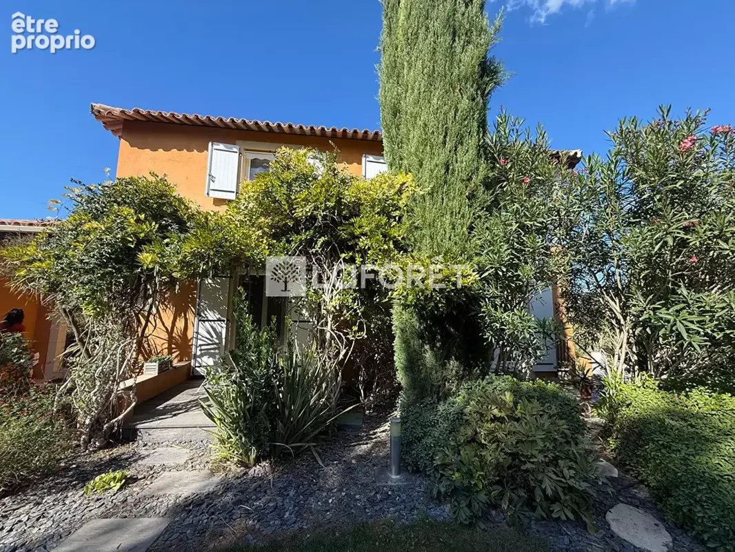 Villa d'architecte 5 pièces de 170 m2 avec piscine et vue dégagée - photo 2