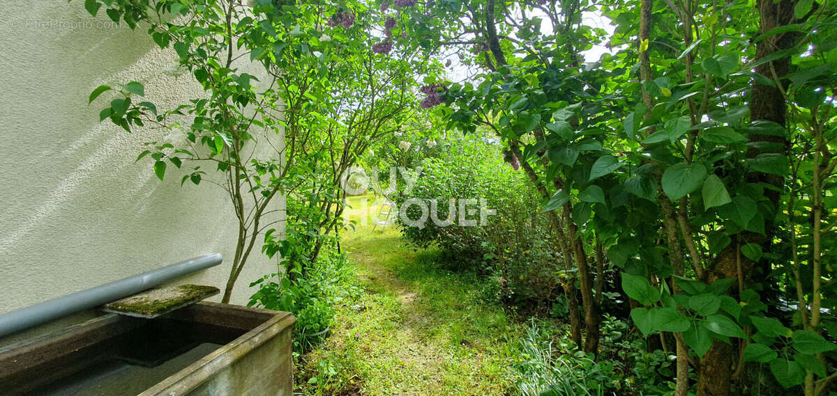 Maison à OUZOUER-LE-MARCHE