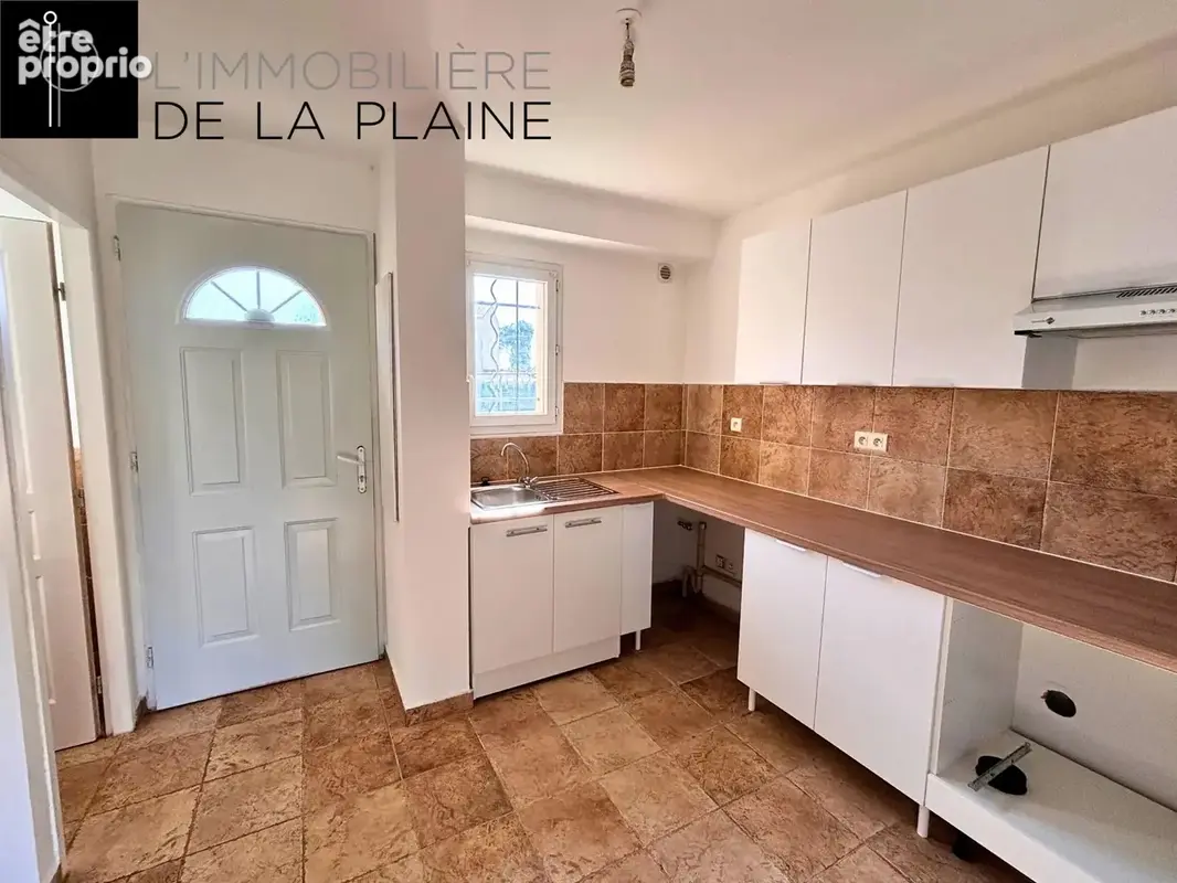 A vendre - Maison T3 avec jardin - Folelli - photo 3
