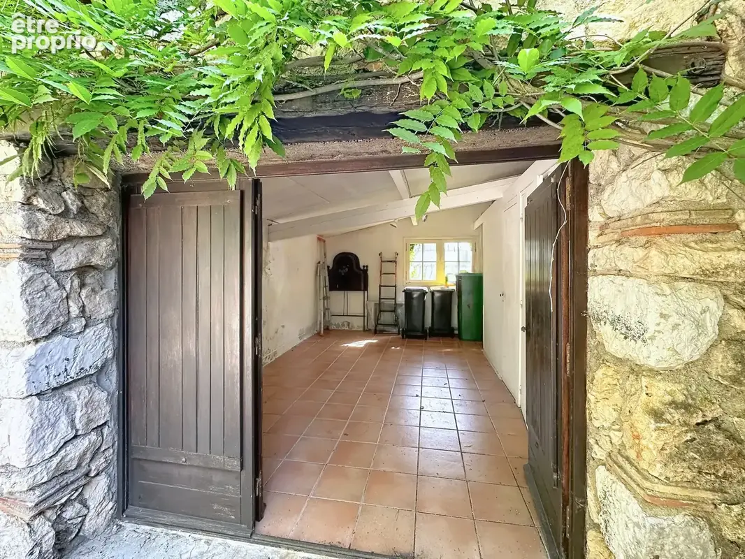 Exclusivité Tourrettes-sur-Loup   Maison individuelle pleine de charme sur 2 884 m2 de terrain avec piscine - photo 13