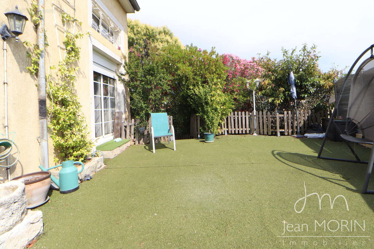 Maison 93 m² à Montelimar  - photo 2