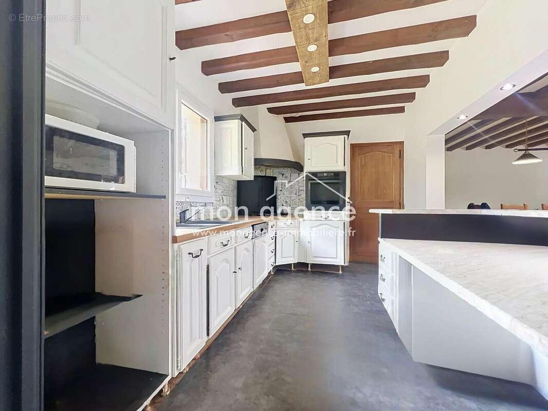 A Rouvray-Catillon, Maison de plain-pied - Double Garage - photo 4