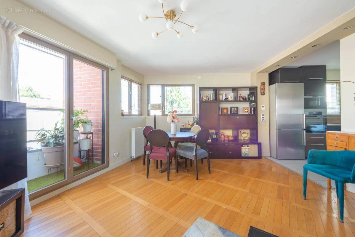 Appartement à ASNIERES-SUR-SEINE