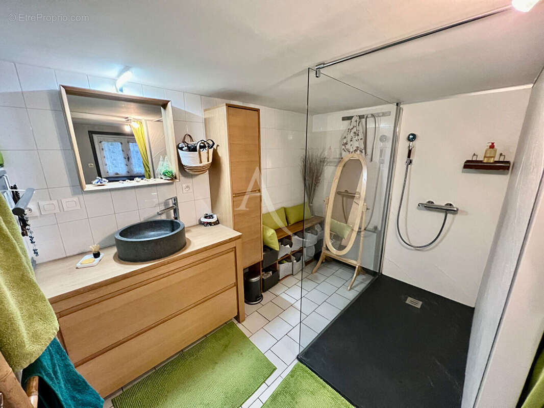 Maison à CLERMONT-FERRAND