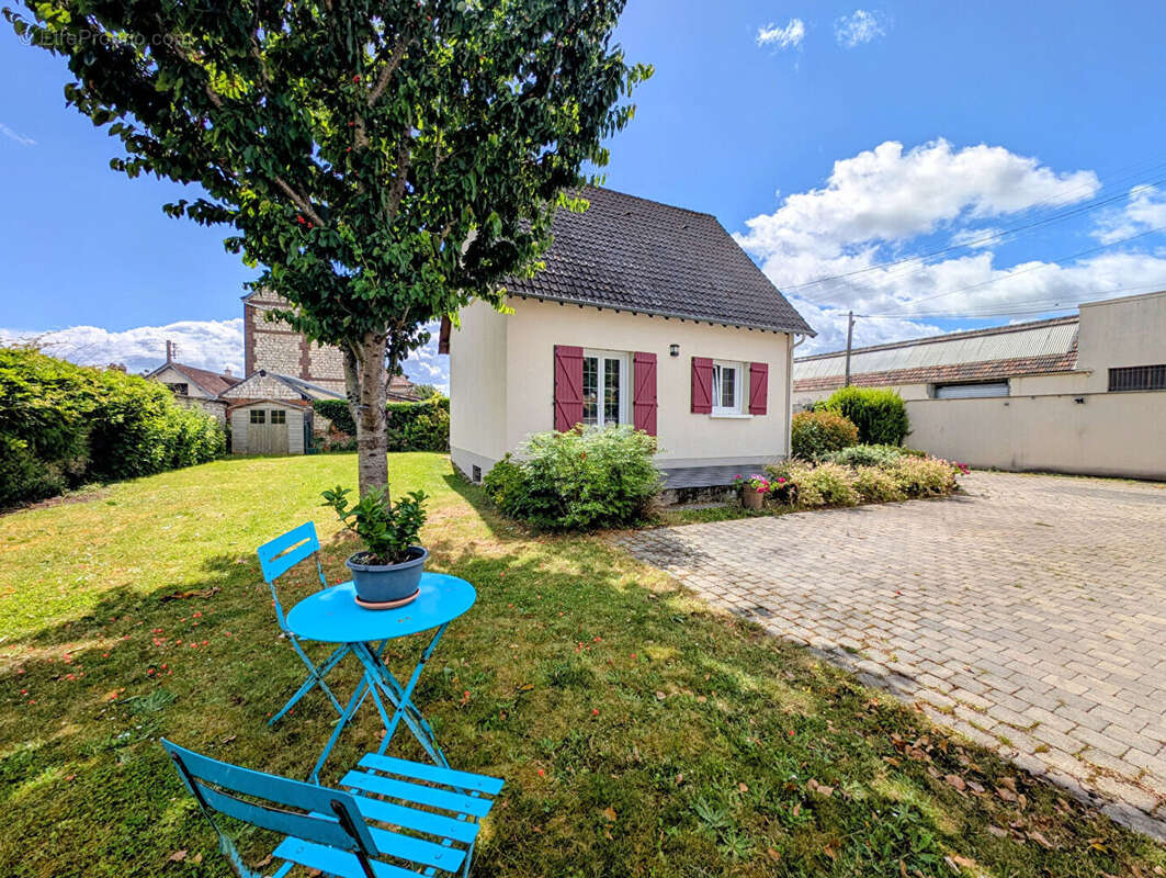 Maison à CAUDEBEC-LES-ELBEUF