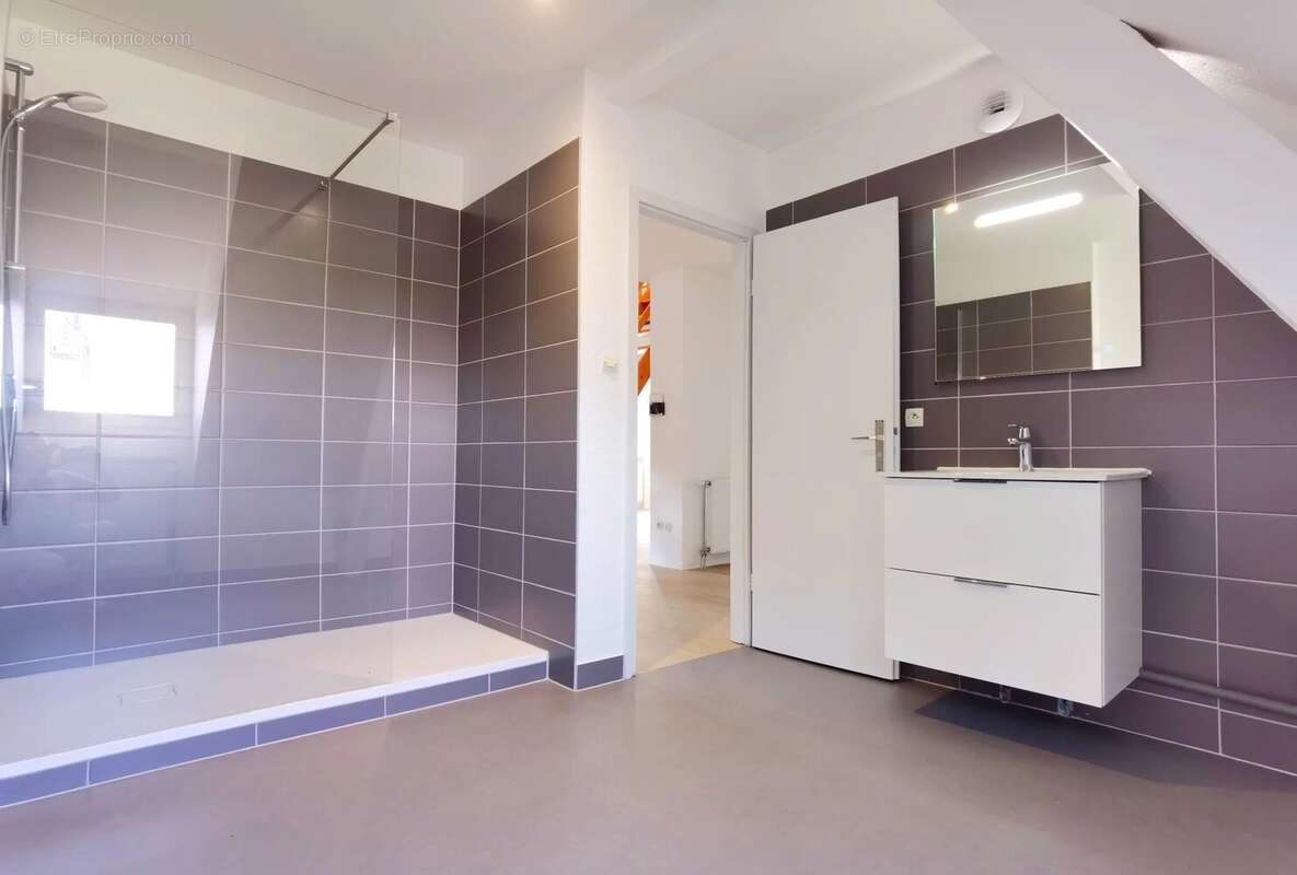 Appartement DUPLEX 82m² - Vue dégagée - photo 7