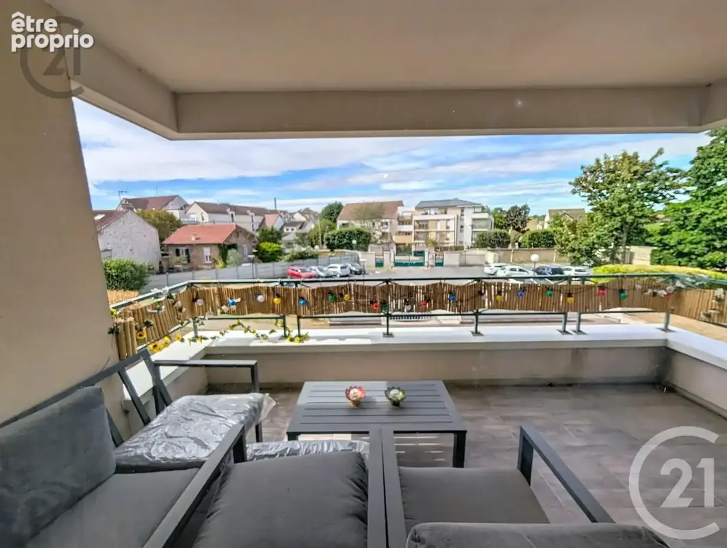 Appartement à DAMMARIE-LES-LYS