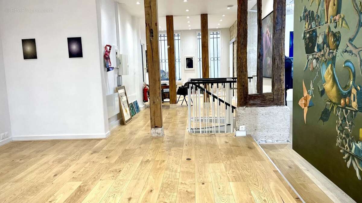 Commerce à PARIS-3E